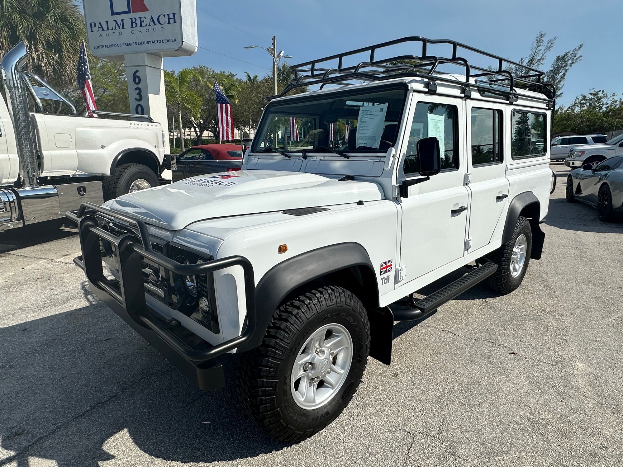 1995 Land Rover Defender 90 - 1995 land rover defender 110 - Used - VIN SALLDHM68MA968960 - 151,788 Miles - 4 cyl - 4WD - Manual - Wagon - White - Delray Beach, FL 33483, United States