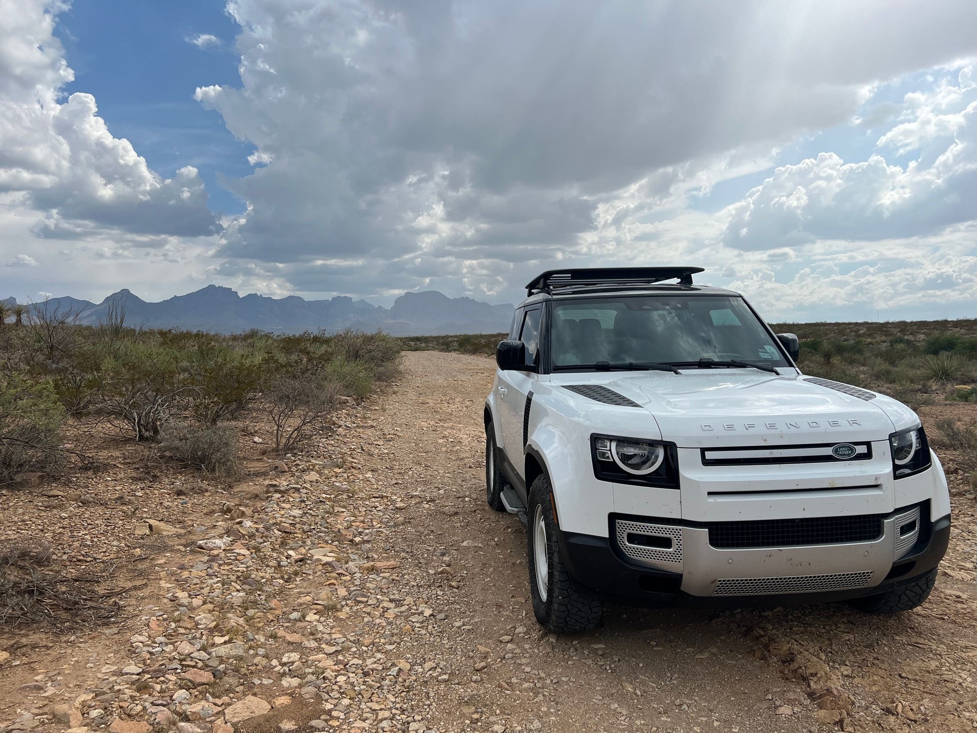 2023 Land Rover Defender - 2023 Defender 90S Get it today! - Used - VIN SALEJ6EX1P2110154 - 5,100 Miles - 4 cyl - 4WD - Automatic - SUV - White - Austin, TX 78738, United States