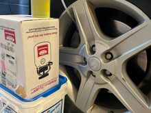 Catch vessel 5cm above bleeder valves. 