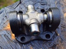 wrong size u-joint. The caps are hammered into place and the snap rings are in u-joint.