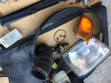 Headlight and turn signal have bulbs. 