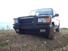 The first obstacle, this is where I grounded out the front differential.