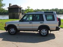 My 2001 Disco SD - purchased 7/6/09 - Few minor door dings