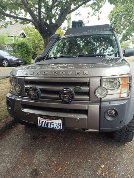 2008 Land Rover LR3 - 2008 Land Rover LR3SE Sport Utility 4D  (165,000 mi.) - Used - VIN SALAE25498A474881 - 165,000 Miles - 8 cyl - 4WD - Automatic - Truck - Gray - Seattle, WA 98103, United States