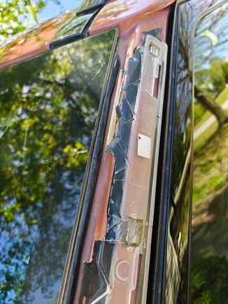 Note the windshield glue on the leading edge