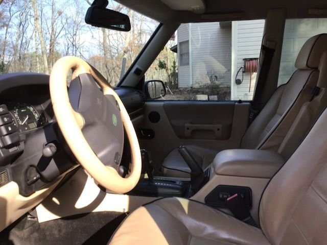 2003 Land Rover Discovery - William D Shaddox - Used - VIN SALTY16443A778377 - 148,000 Miles - 8 cyl - 4WD - Automatic - SUV - Gold - Hot Springs, AR 71901, United States