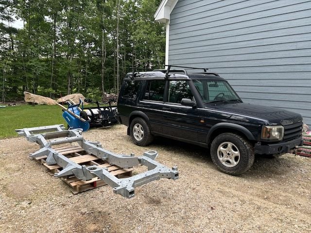2004 Land Rover Discovery - 2004 D2 HSE with new frame - Used - VIN SALTW19464A850960 - 146,000 Miles - 8 cyl - AWD - Automatic - SUV - Blue - Northwood, NH 03261, United States