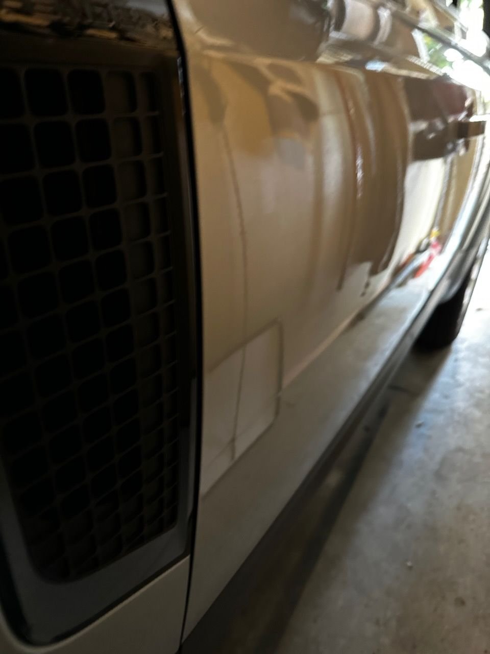 2022 Land Rover Defender - 2022 Defender 110 SE with all the extras + ext warranty - Used - VIN SALEP7RU7N2069448 - 25,200 Miles - 6 cyl - 4WD - Automatic - SUV - Silver - Little Rock, AR 72207, United States