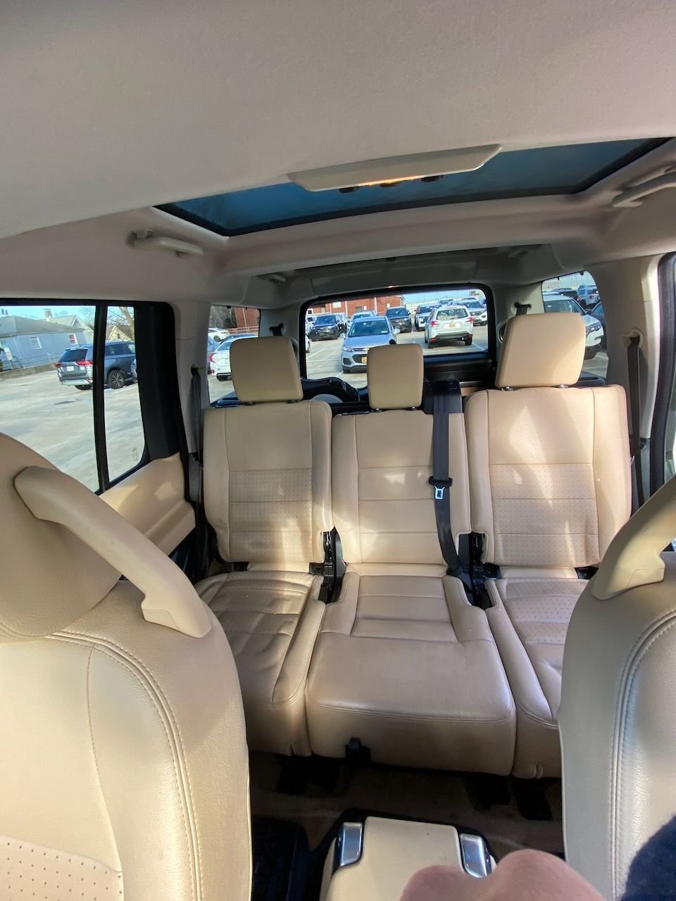 2007 Land Rover LR3 - 2007 Land Rover LR3 HSE/Tonga Green/Beige/HD package/87k miles - Used - VIN SALAG25467A420396 - 87,200 Miles - 4WD - Automatic - SUV - Mamaroneck, NY 10543, United States