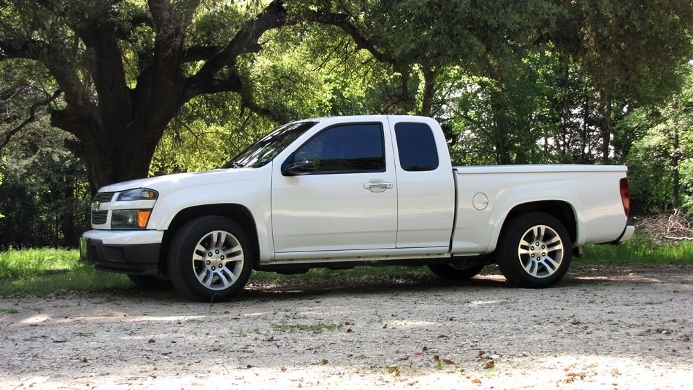 2009 Chevrolet Colorado - Factory V8 Chevrolet Colorado FOR Sale - Used - VIN 1GCCS19L298131987 - 56,324 Miles - 8 cyl - 2WD - Automatic - Truck - White - Austin, TX 78758, United States