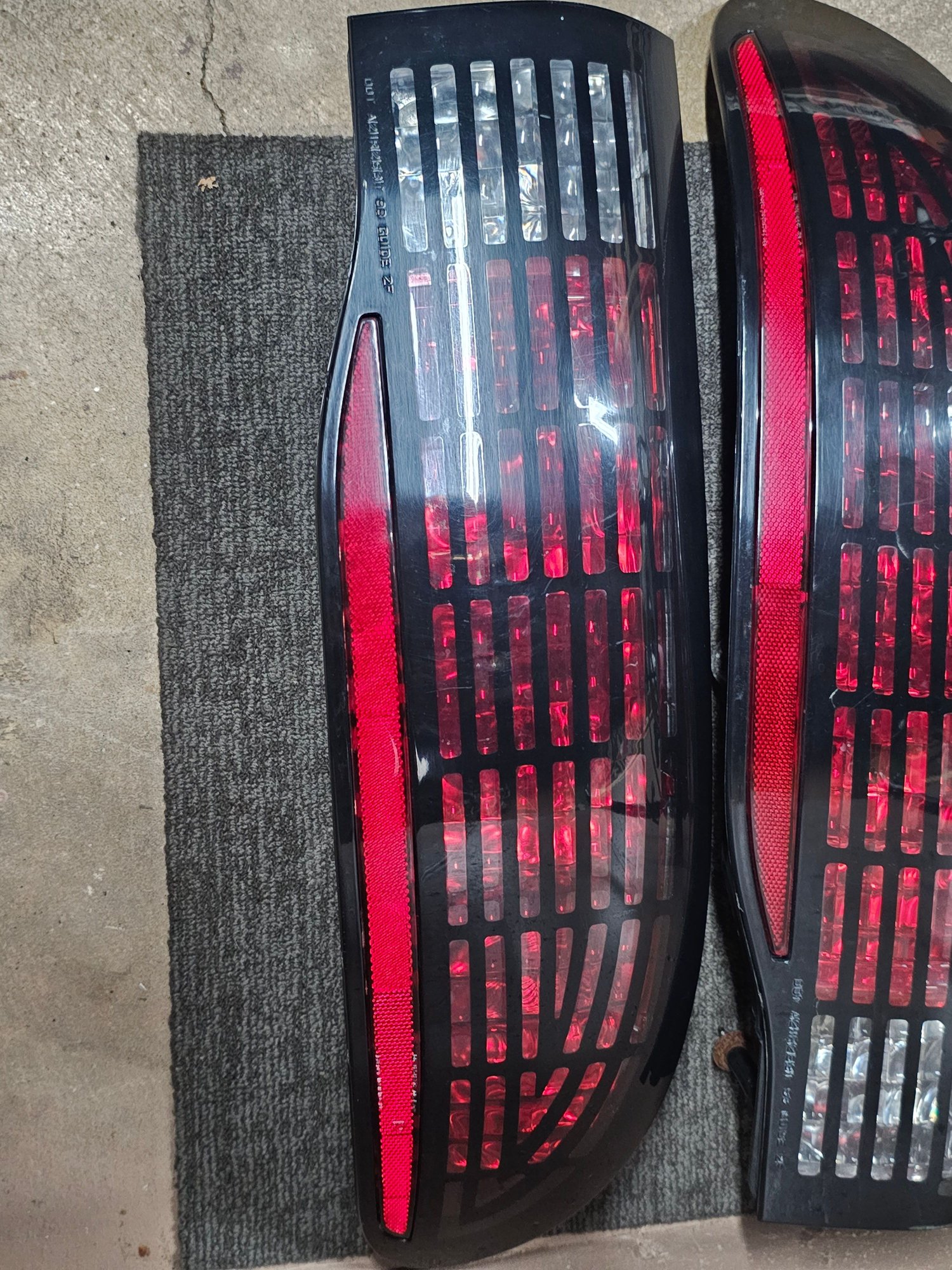 Exterior Body Parts - 93-97 pontisc firebird trans am grid style tail lights with filler - Used - Schaumburg, IL 60193, United States