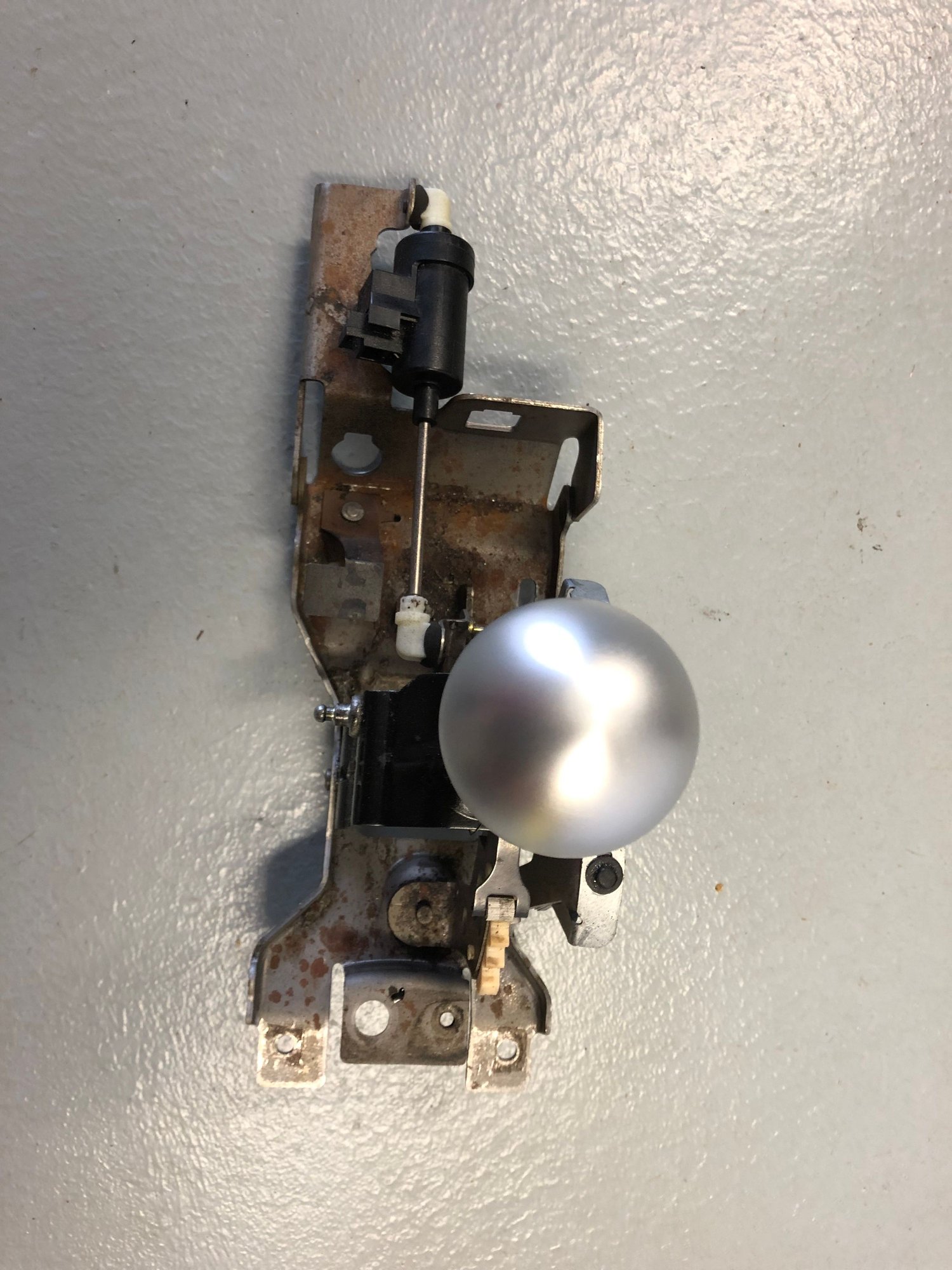  - Short throw shifter with billet knob - Auto for 98-02 F-body - Mason, OH 45040, United States