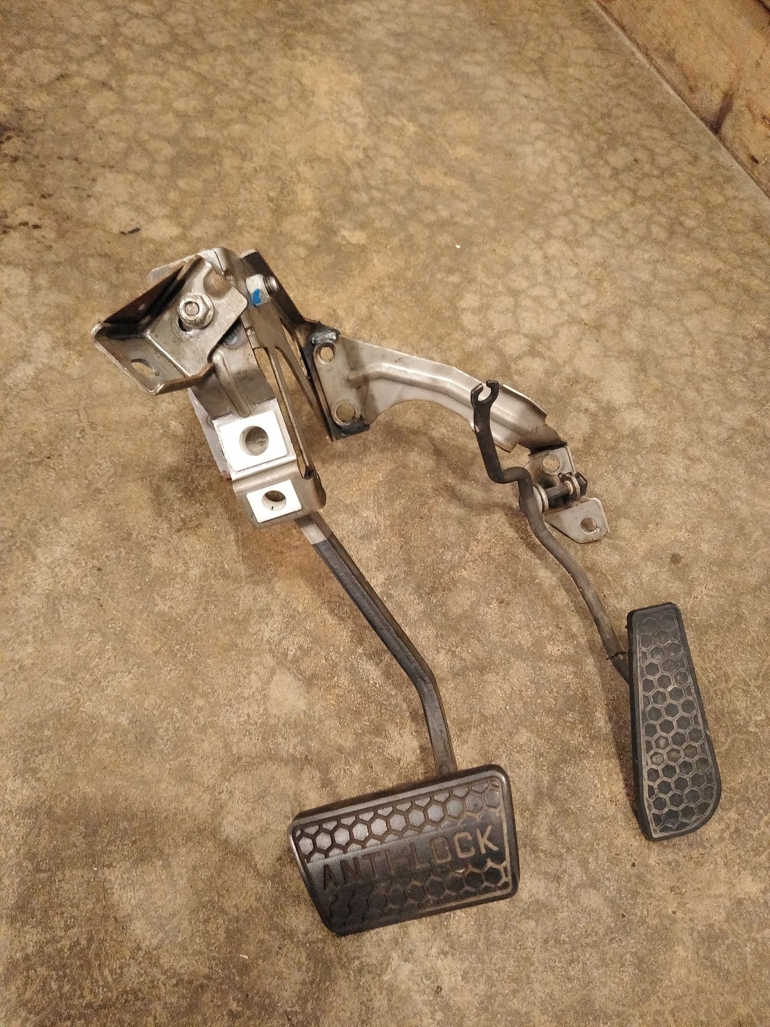  - 1999 firebird ls1 4l60e parts - Highland, IL 62249, United States