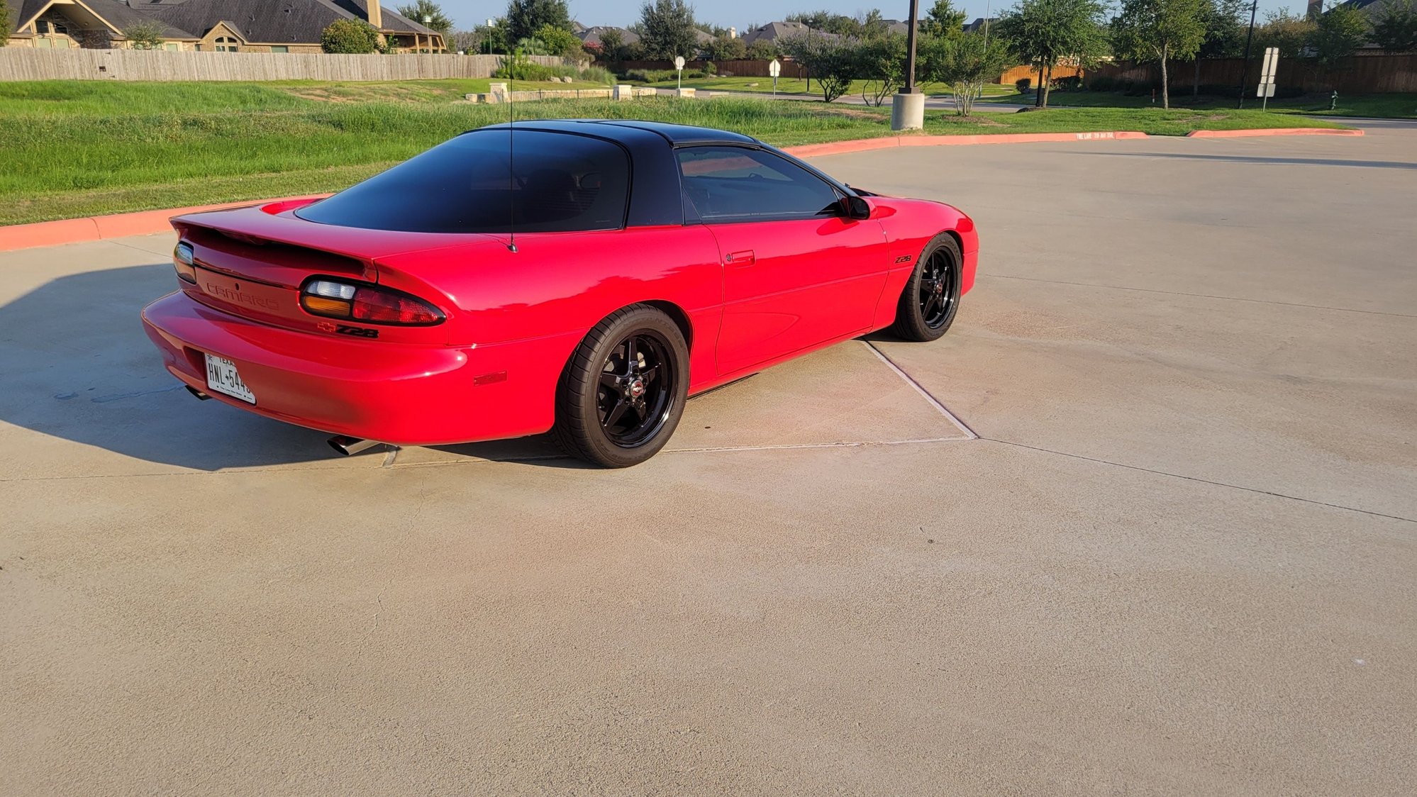 2001 Chevrolet Camaro - 2001 Camaro Z28 6spd T-Top Car with only 27k original miles - Used - VIN 2G1FP22GX12129139 - 27,750 Miles - 8 cyl - 2WD - Manual - Coupe - Red - Katy, TX 77494, United States