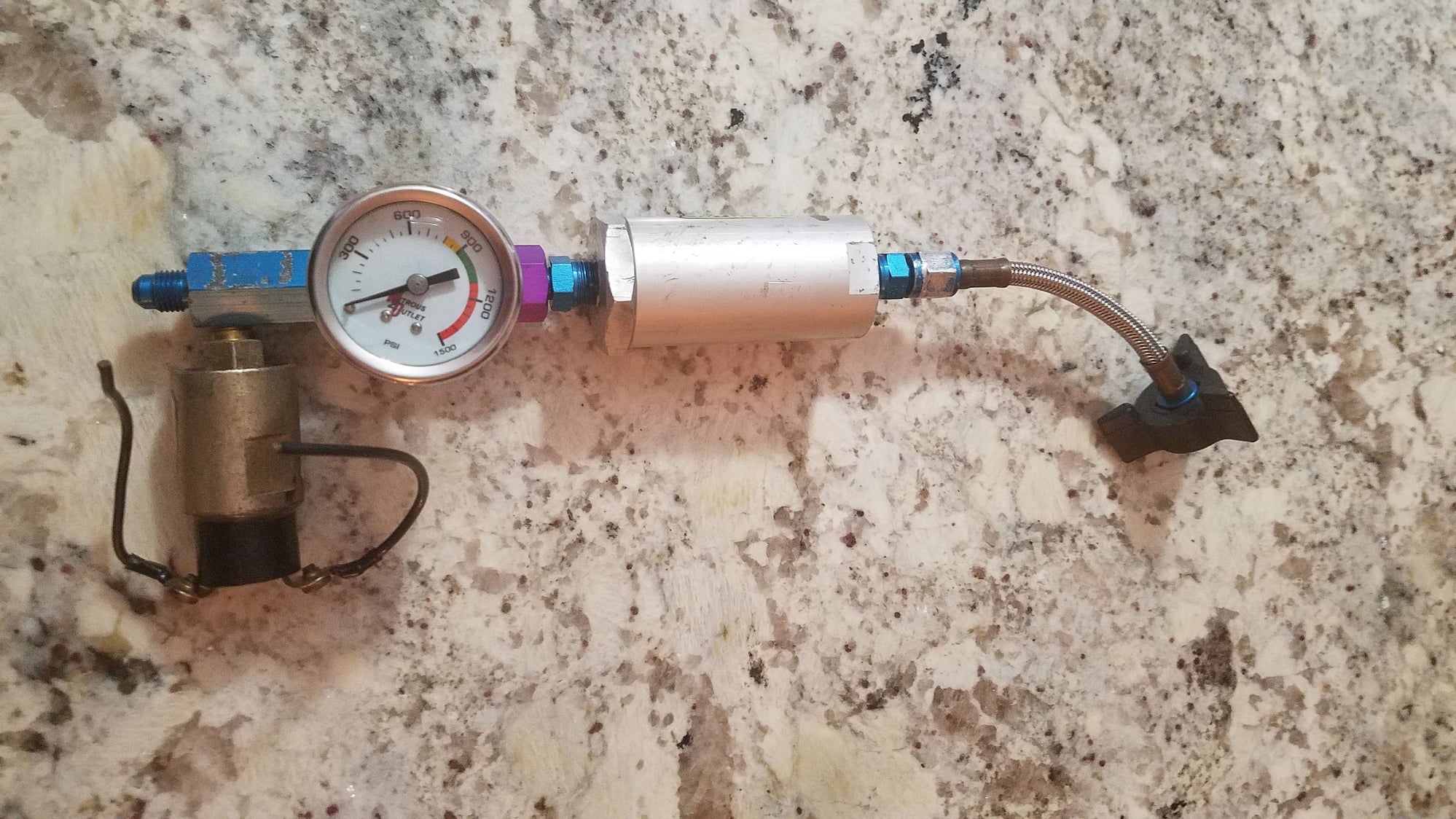  - Nitrous filter, gauge, bottle pressure reg w/ quick disconnect - Toms River, NJ 08755, United States