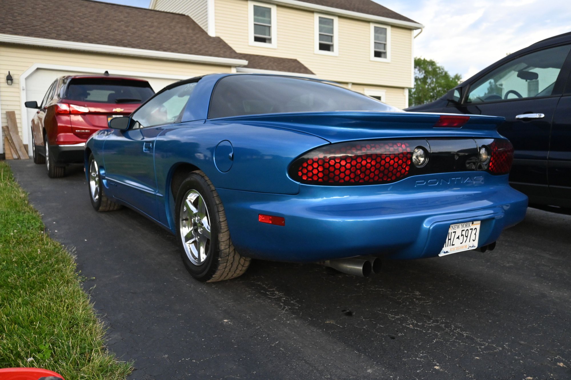1999 Pontiac Firebird - 1999 Pontiac Firebird Formula LS1 Auto 3.73 and suspension upgrades - Used - VIN 2g2fv22g1x2212985 - 187,800 Miles - 8 cyl - 2WD - Automatic - Coupe - Blue - Webster, NY 14580, United States