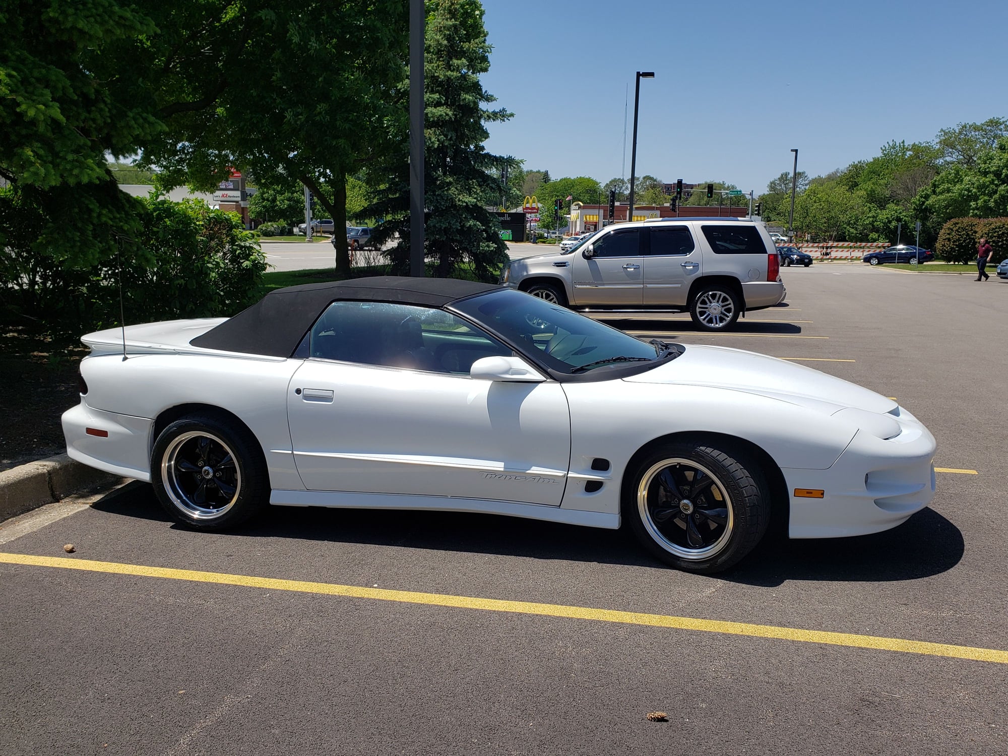 1998 Pontiac Firebird - 1998 Pontiac Trans am convertible unmolested all stock - Used - VIN 2G2FV32GXW2219177 - 119,000 Miles - 8 cyl - 2WD - Automatic - Convertible - White - Hanover Park, IL 60133, United States