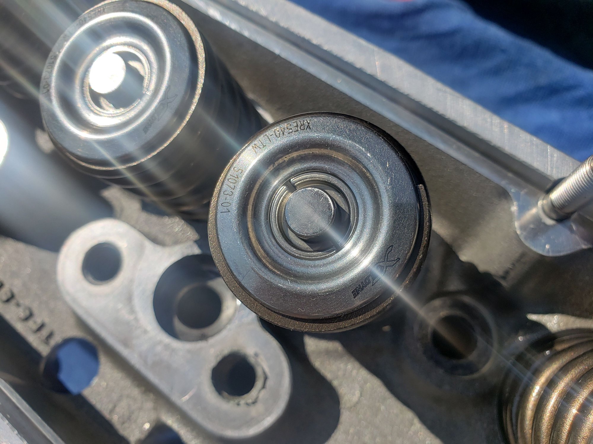  - LT1 Advanced Induction 215cc+ CNC Trick Flow Heads , Solid Roller, Titanium Valves - Cranston, RI 02921, United States