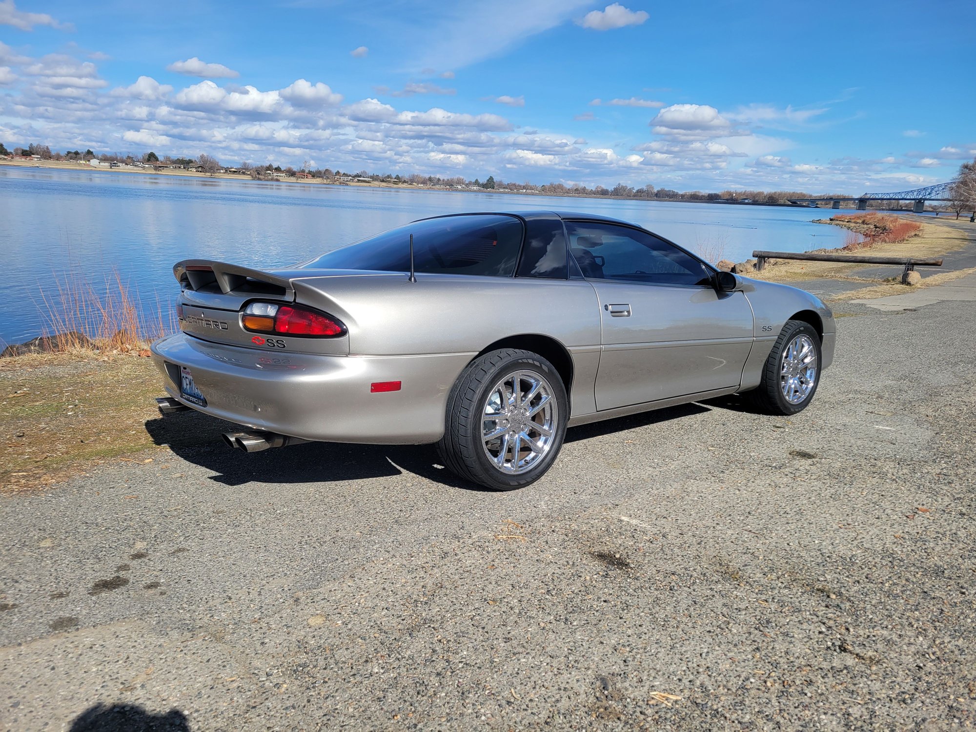 2000 Chevrolet Camaro - 2000 Camaro SS 6spd hardtop SLP Low miles 56k - Used - VIN 2G1FP22G0Y2175685 - 56,489 Miles - 8 cyl - 2WD - Manual - Coupe - Gold - Richland, WA 99352, United States