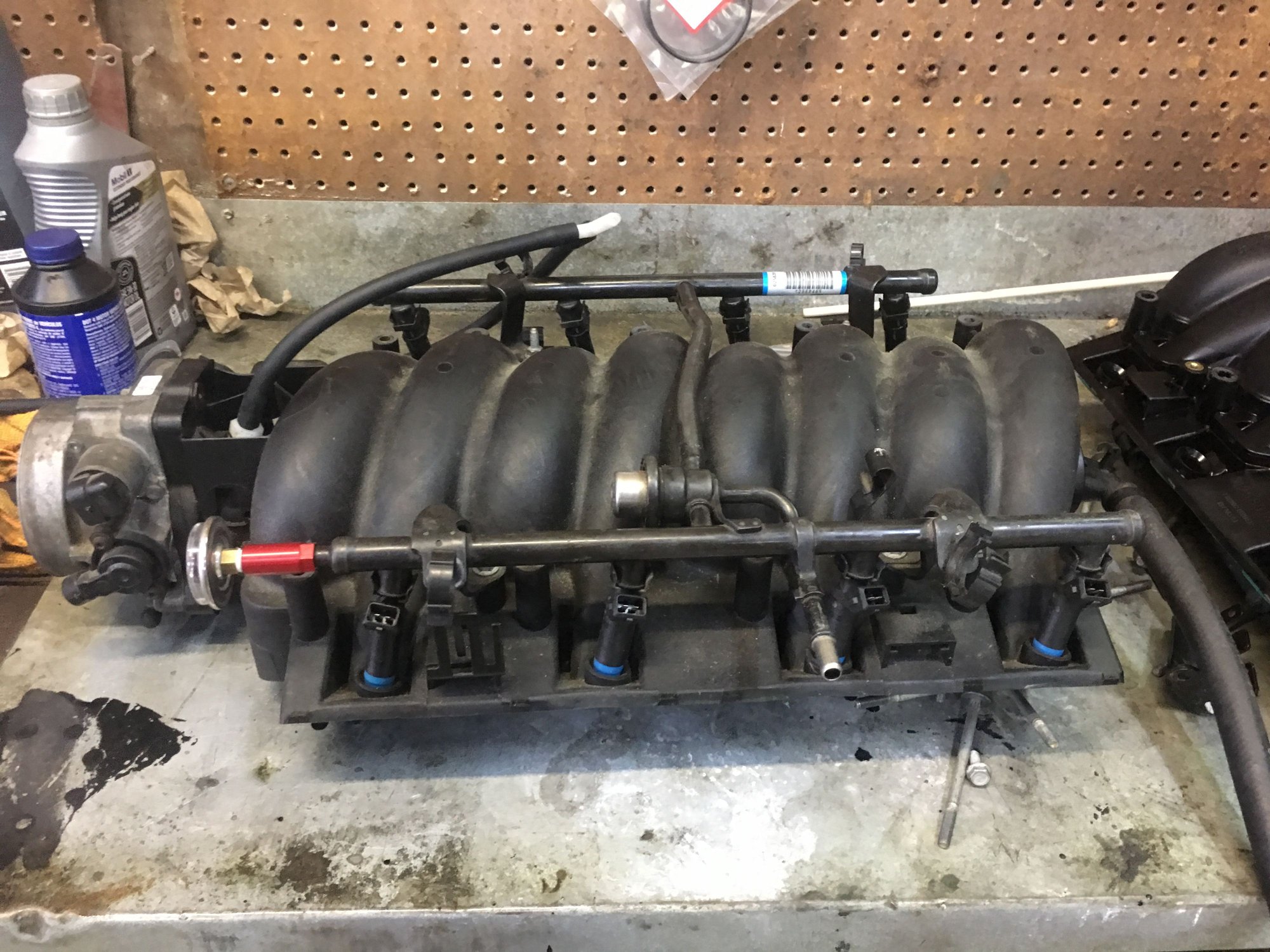 Engine - Intake/Fuel - Ls6 intake - Used - 0  All Models - Pendleton, NC 27862, United States
