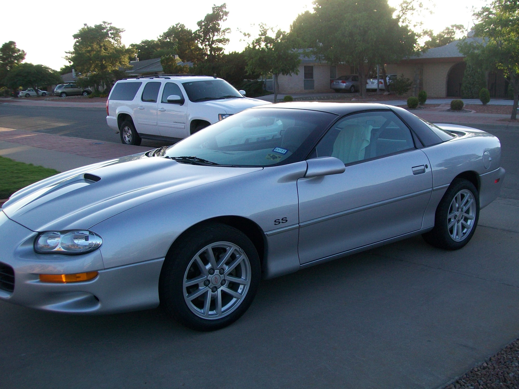 2002 Chevrolet Camaro - 2002 Chevrolet Camaro SS Hard Top M6 - Used - VIN 2G1FP22G522133553 - 62,401 Miles - 8 cyl - 2WD - Manual - Coupe - Silver - El Paso, TX 79925, United States