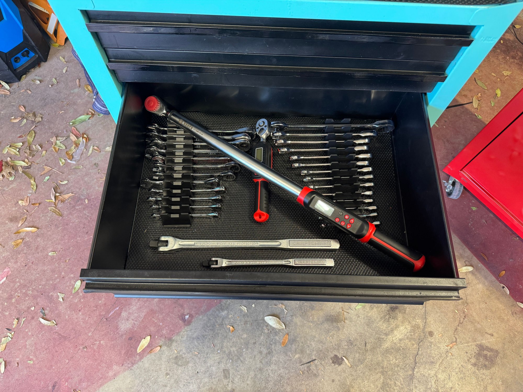 Ratchet end SAE and Metric, Breaker Bars, and Torque Wrenches