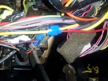 Tied into the yellow wire with the switched 12v battery wire from button with a simple clip. (Temperarely) also bypassed clutch switch with zip tie lol just gotta make sure its in neutral everytime tho. But alsways can be clipped off when not needed anymore.