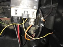 Volvo fan relay wired up
 