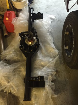 Here's the axle and center section all nice and black powder coated