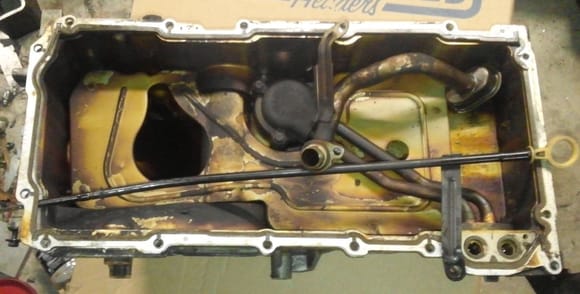 LM4 oil pan #1.
