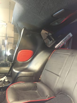 rear seats installed. Coming together nicely!