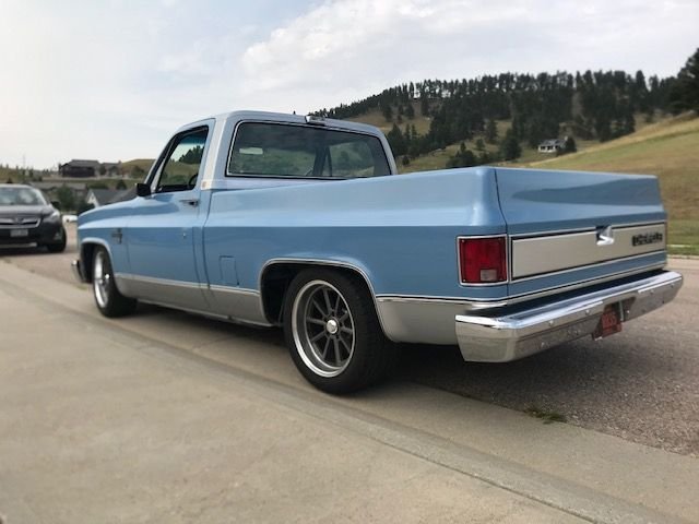1986 Chevrolet C10 - 1986 Chevy C-10 Silverado - Used - VIN 1GCEC14H5GJ143386 - 1,000 Miles - 8 cyl - 2WD - Manual - Truck - Blue - Sturgis, SD 57785, United States