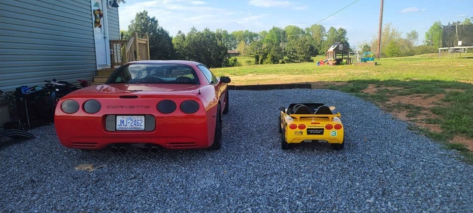 2001 Chevrolet Corvette - 2001 Corvette Z06 - Used - VIN 1G1YY12S715115577 - 161,723 Miles - 8 cyl - 2WD - Manual - Coupe - Red - Kings Mountain, NC 28086, United States
