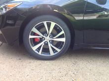 Highlighted painted Red Calipers
