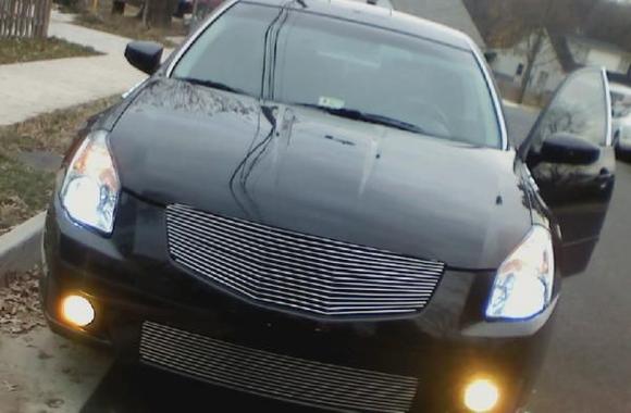 hid kit and yellow fog lights w/ billet grill mod