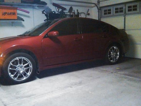 Just got the rims off an Infiniti. 18's. Does anyone know where I can get some chrome Nissan center caps?