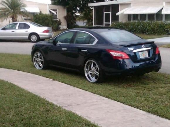 Nissan Maxima 2010