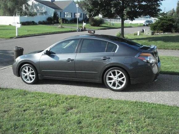 Side shot all done. Forgot to move the garbage can. LOL