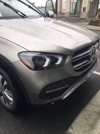 Front of the Mojave Silver GLE300