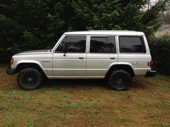 1990 Montero Base - starter