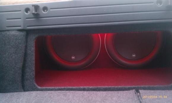 JL Audio W7 13.5"