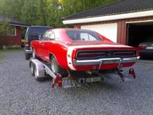 After standing still about 9 years, it was time to cleaning and get fresh gas in the tank... and hit the road again...