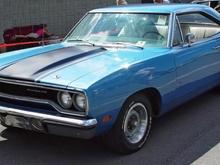 1970 Plymouth Roadrunner blue. To me this is pure delight!