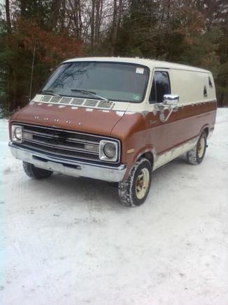 1976 DODGE TRADESMAN 100