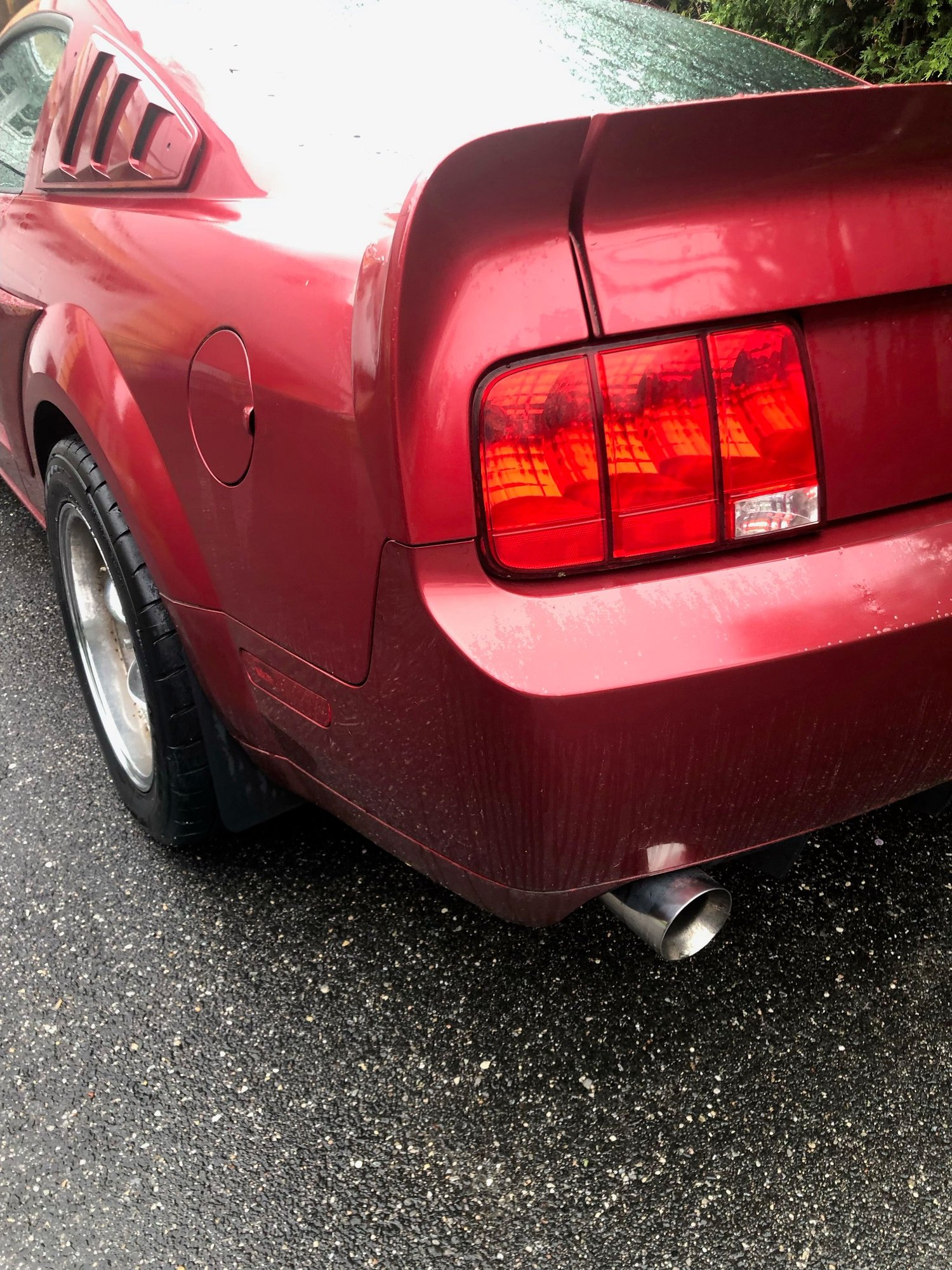 2007 Ford Mustang - 2007 Ford Mustang GT for sale - Used - VIN 1zvht82h675293389 - 51,500 Miles - 8 cyl - 2WD - Manual - Coupe - Red - Huntington, NY 11743, United States