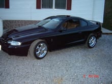 98 Stang 4:10 gear ratio, 9in Bullits on front and 10.5 rear, King cobra clutch, BBK 78mm intake, BBK cold air, Ford racing short throw shifter, fresh paint job, Pypes mufflers with chrome tips, Steeda clutch cable and quad kit, cobra front clip and fog lights, cobra R hood.