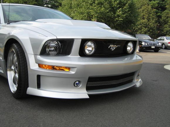 2007 Mustang front end