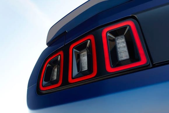 13FordMustang taillights
