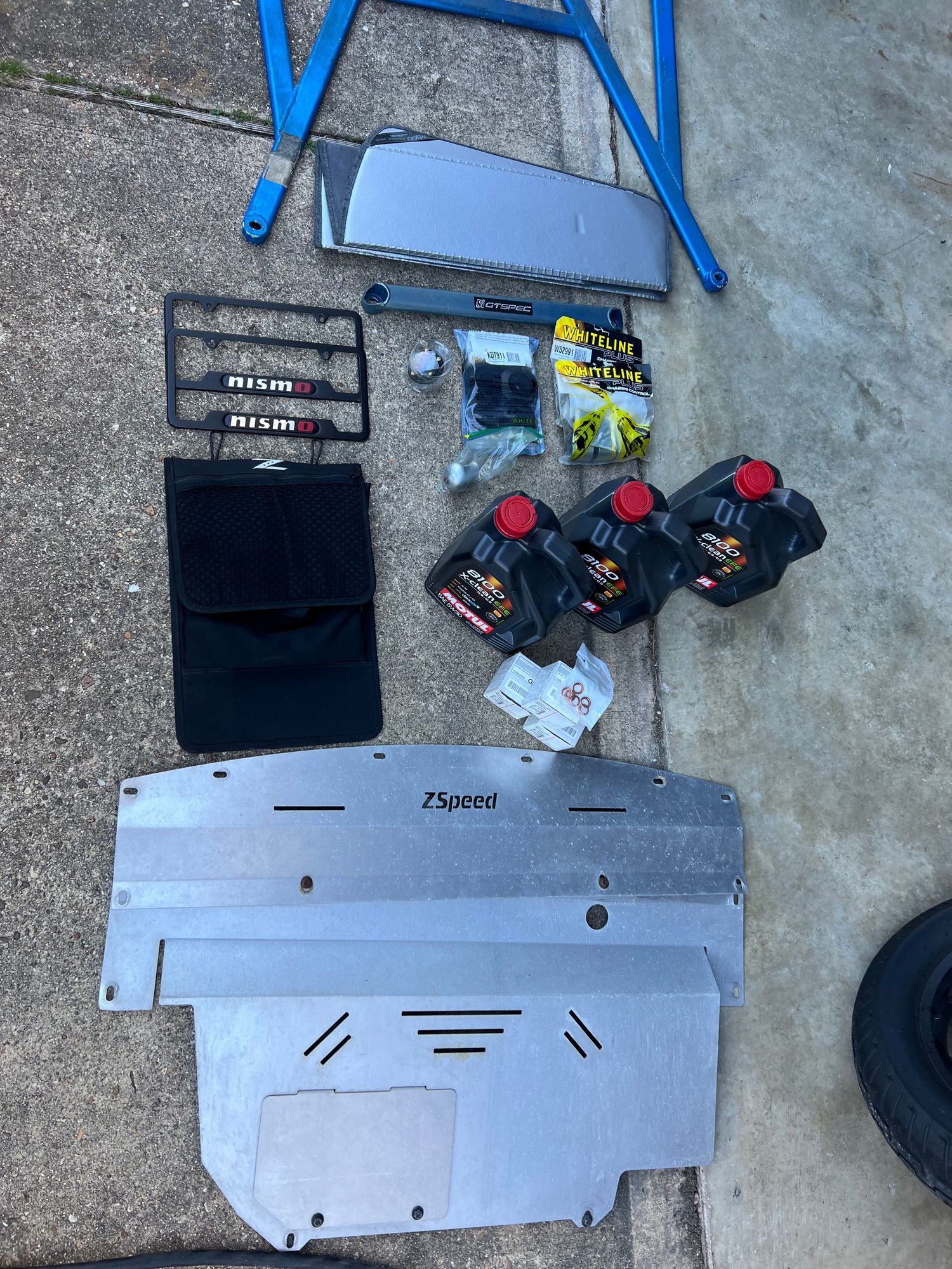 Miscellaneous - 08 350z reverting back to stock part sale - Used - All Years  All Models - Va Beach, VA 23464, United States