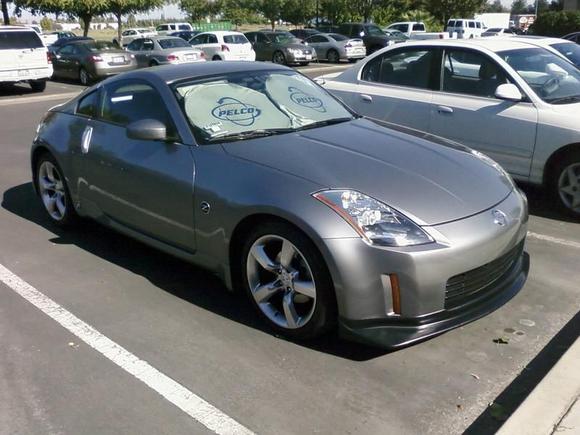 First time seeing the Nismo lip in the sunlight.